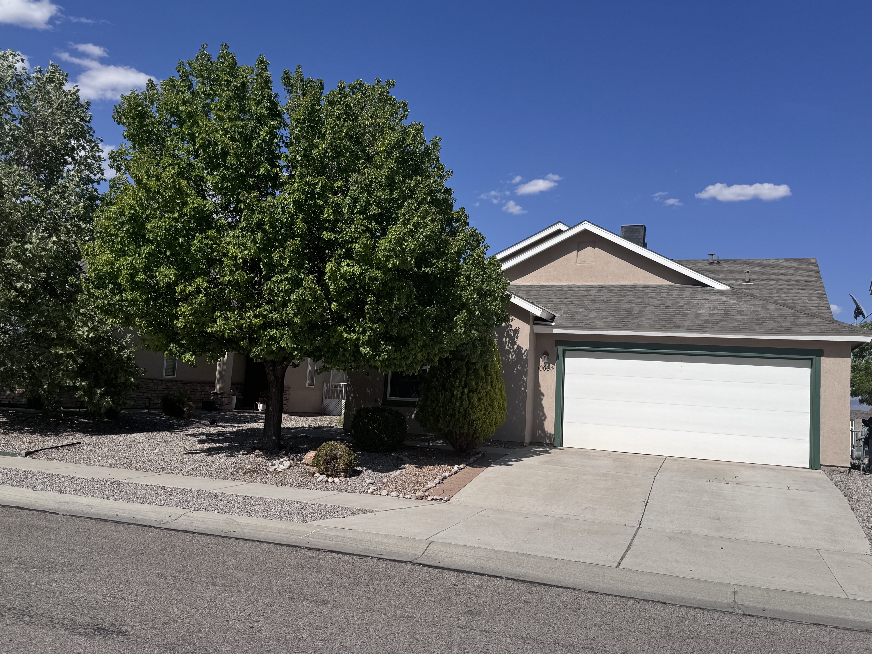 10604 Calle Merida NW