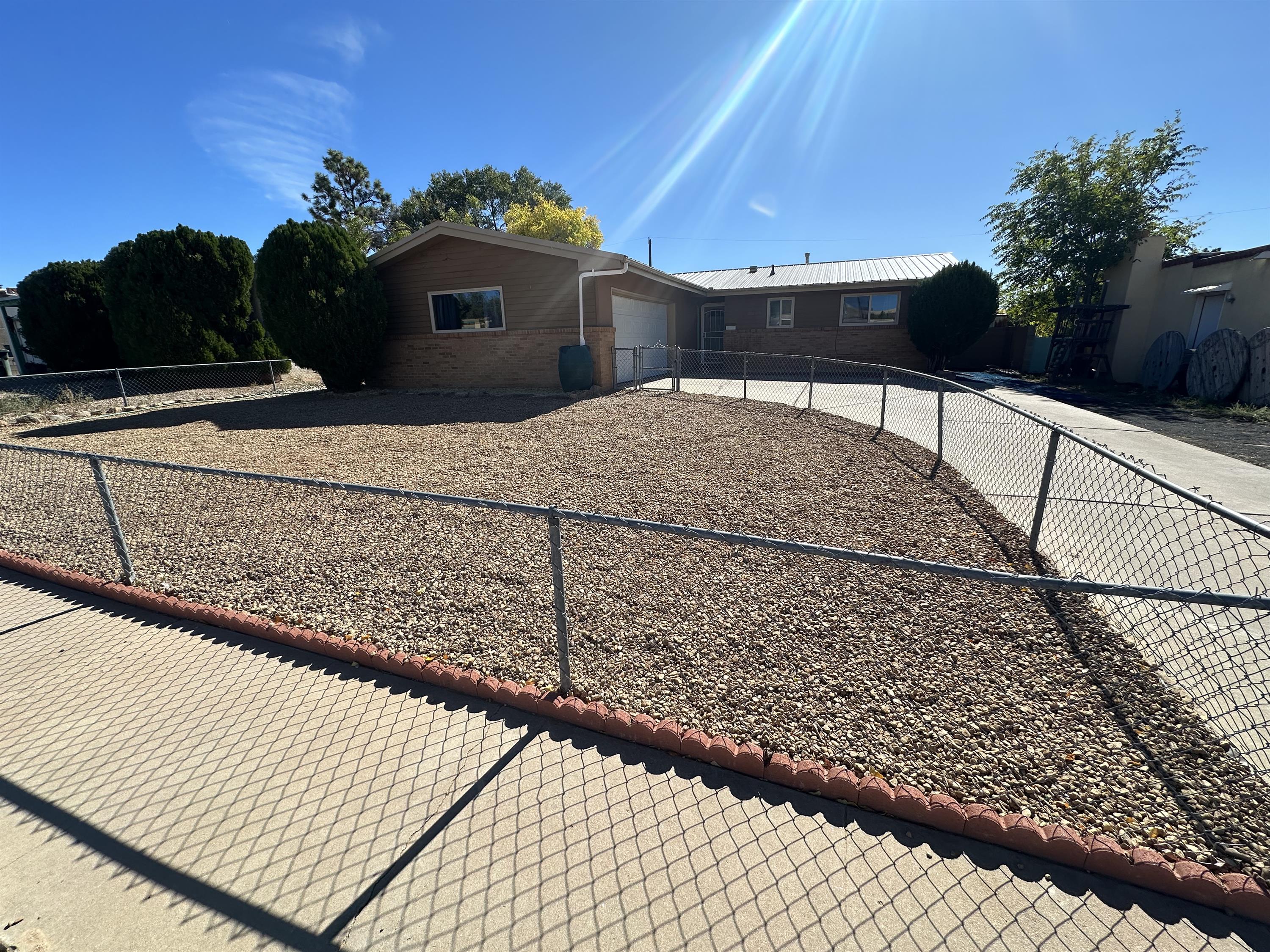 3232 Louraine Cir