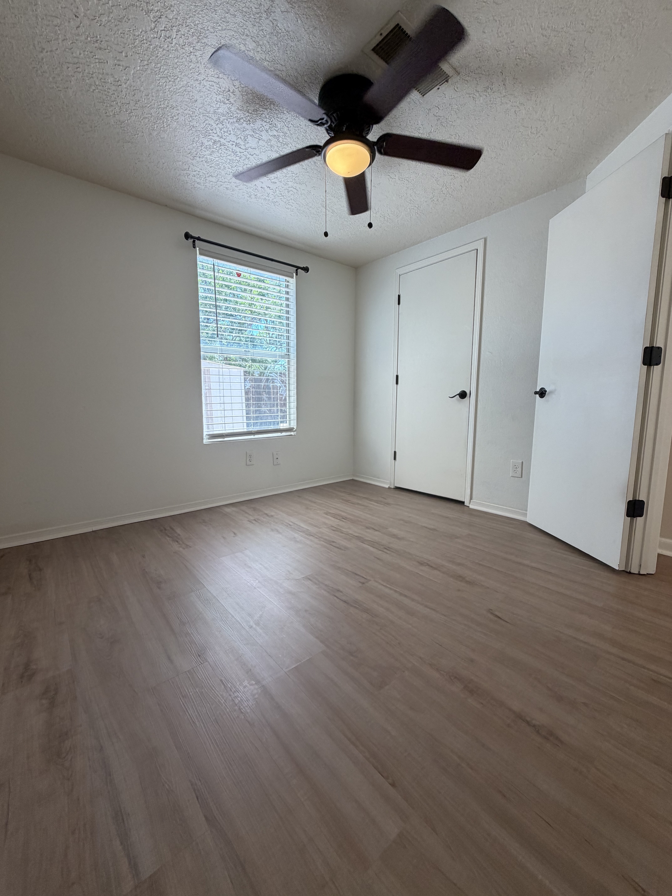 414 Pine St SE - 2