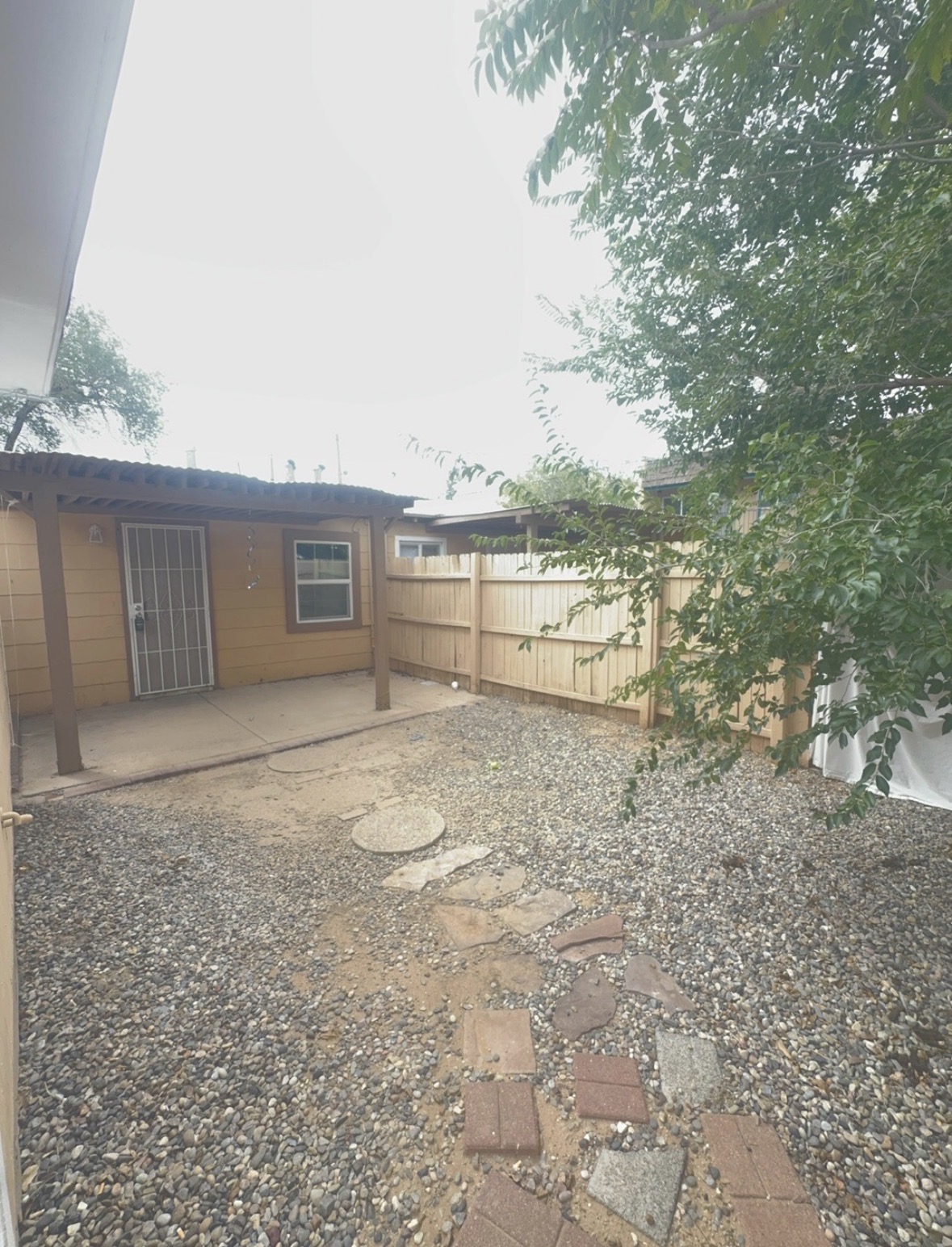 529 Alvarado Dr SE - D