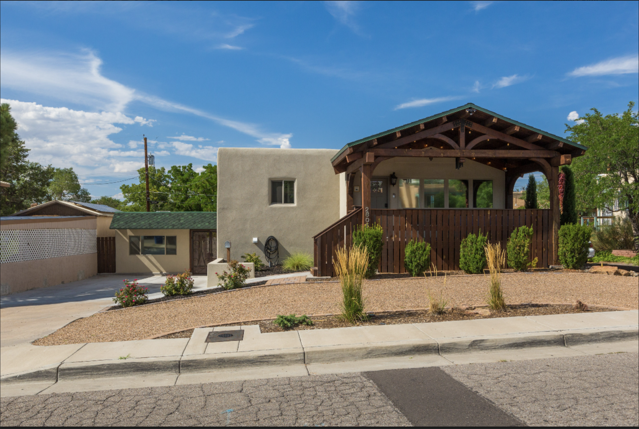 2805 Kathryn Ave SE - Casita